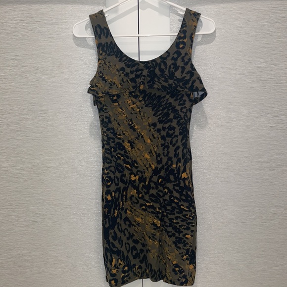 CHEETAH/MILITARY/CAMOUFLAGE DRESS! QUARTER ZIP ADJUSTABLE FRONT! Size: XS - Picture 7 of 7